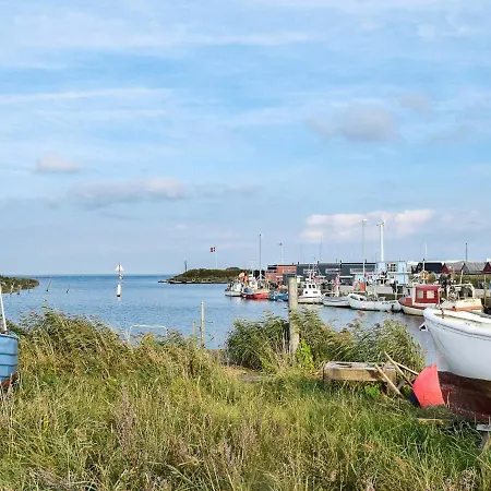 16 Person In * Hvide Sande