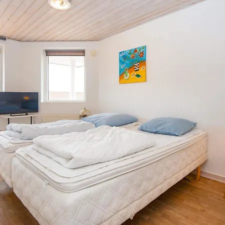 16 Person In Holiday home *