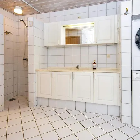 Luxury Retreat With - By Traum 度假居 荷韦德山迪