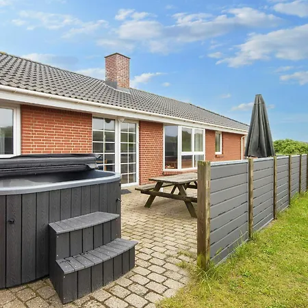 Luxury Retreat With - By Traum 度假居